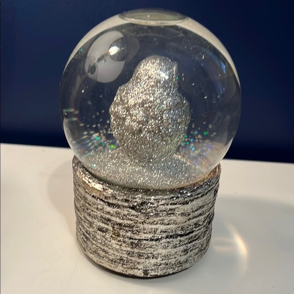 Owl Silver Glitter Snow Globe - Picture 2 of 3